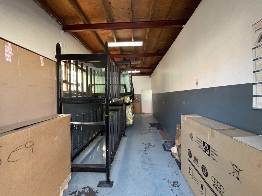 To Let commercial Property for Rent in Paarden Eiland Western Cape